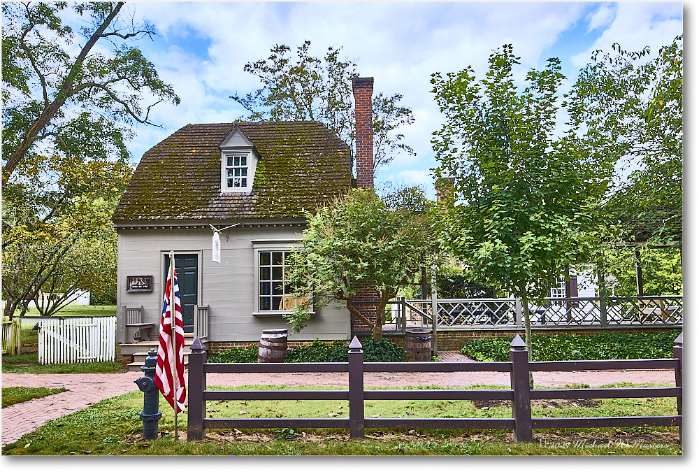 McKenzieApothecary_ColonialWilliamsburg_2024Sep_R5A24657