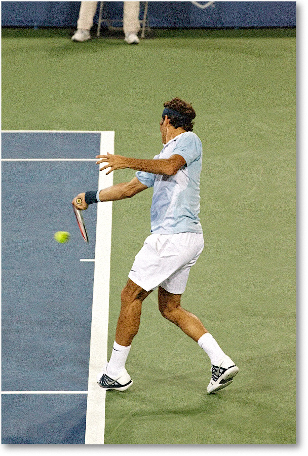 Federer (d Kohlschreiber R32) Cincy2013_D4C4232 copy