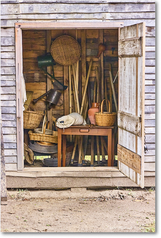 ColonialFarmDependency_ColonialWilliamsburg_2024Sep_R5B30246