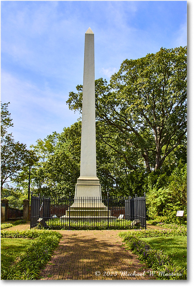 MaryWashingtonMonument_2023Sep_R5B13007 copy