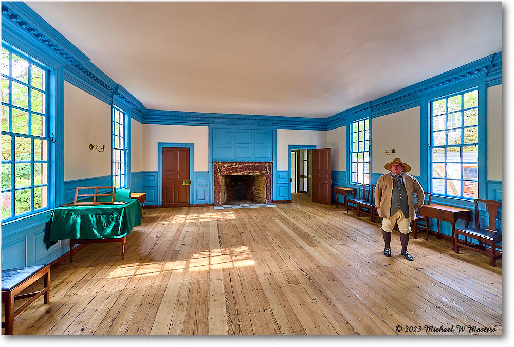 RaleighTavern_Williamsburg_2023May_R5B09846-48_HDR-copy