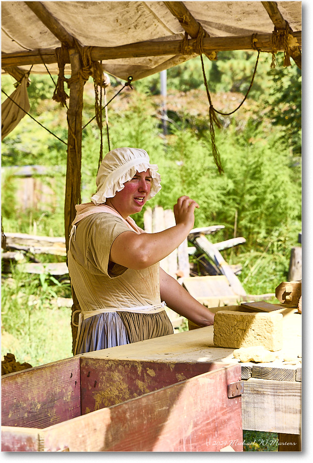 BrickmakerInterpreter_ColonialWilliamsburg_2024Sep_R5B30436