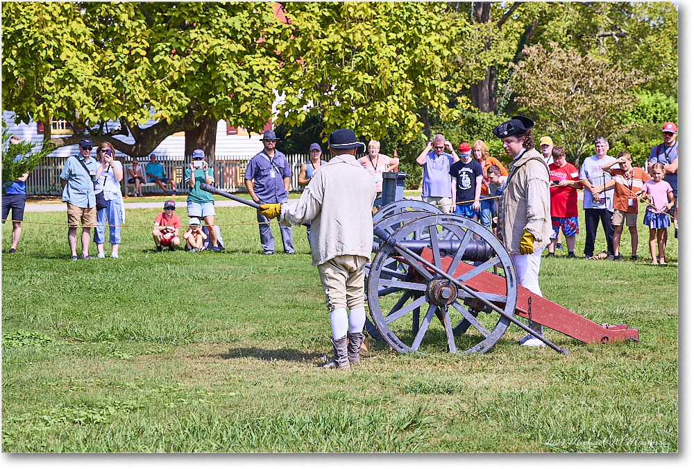 ColonialCannonInterpreter_ColonialWilliamsburg_2024Sep_R5B30715