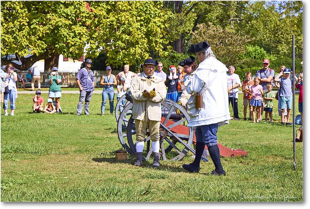 ColonialCannonInterpreter_ColonialWilliamsburg_2024Sep_R5B30718