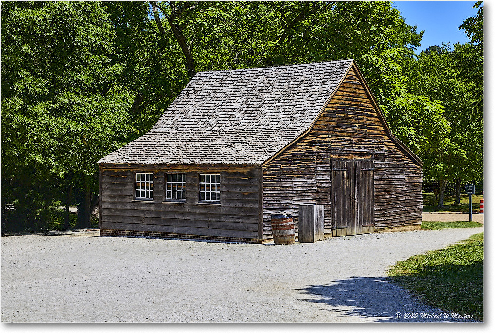 Barn_Williamsburg_2025May_R5C02840