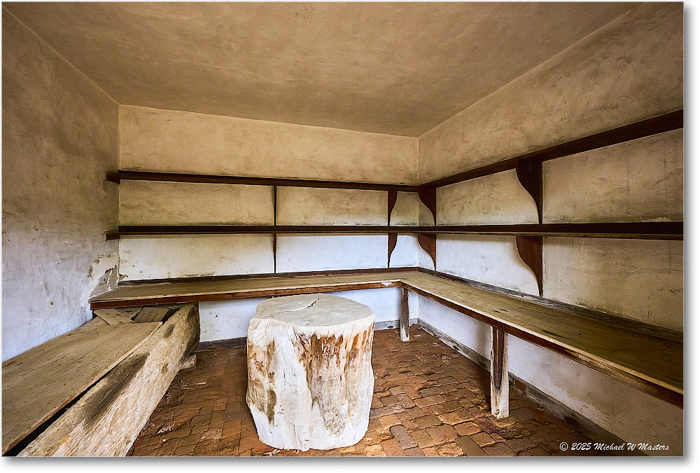 GovernorsPalacStoreroom_Williamsburg_2025May_R5A25033 copy