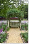LightfootTenementGarden_Williamsburg_2025May_R5A24931