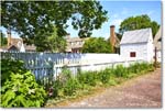 ShieldsTavernGarden_Williamsburg_2025May_R5C02962