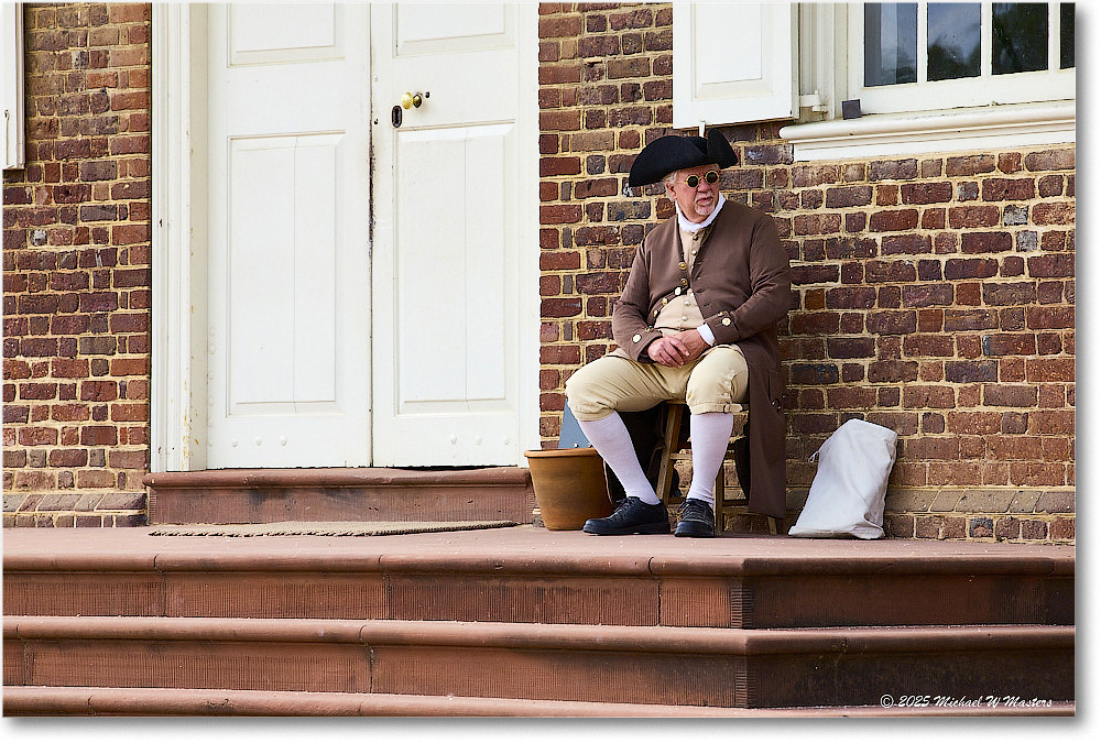 ColonialCourthouseInterpreter_Williamsburg_2025May_R5C00880