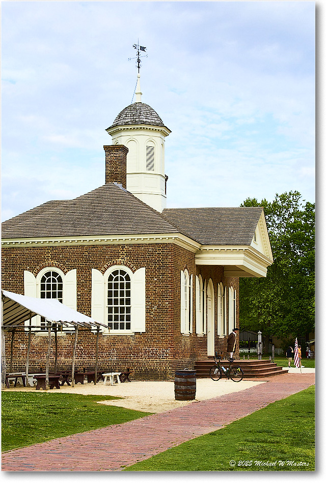 ColonialCourthouse_Williamsburg_2025May_R5C01307