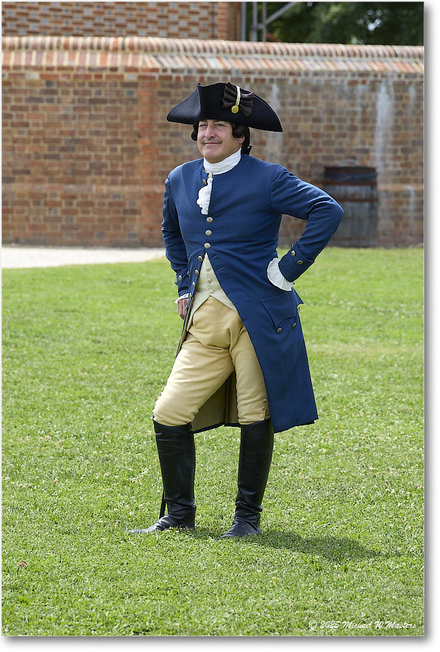 ColonialOfficer_Williamsburg_2025May_R5C01373