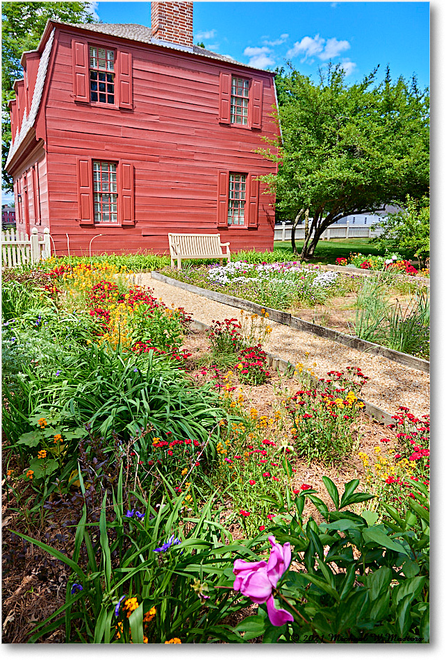 LightfootTenementGarden_Williamsburg_2021May_R5A03097