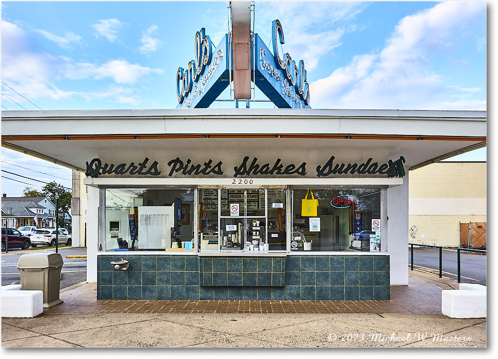 CarlsShake&Sundaes_Fredericksburg_2023Oct_R5B13385-87_HDR