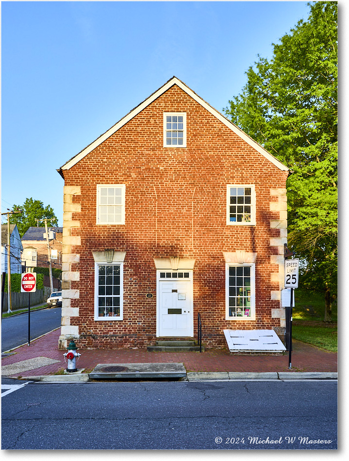 LewisStore_Fredericksburg_2024Apr_R5B27856-57_HDR