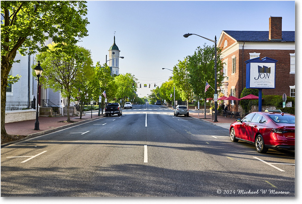 StreetScene_Fredericksburg_2024Apr_R5B27909-10_HDR