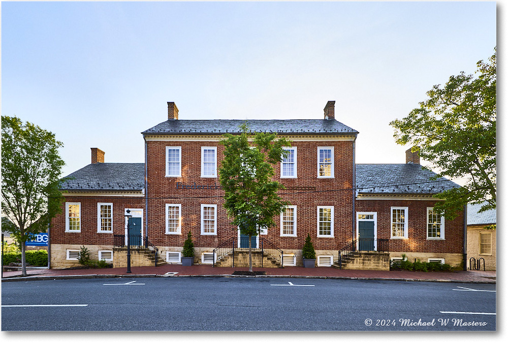 TownHall1814_Fredericksburg_2024Apr_R5B27865-66_HDR