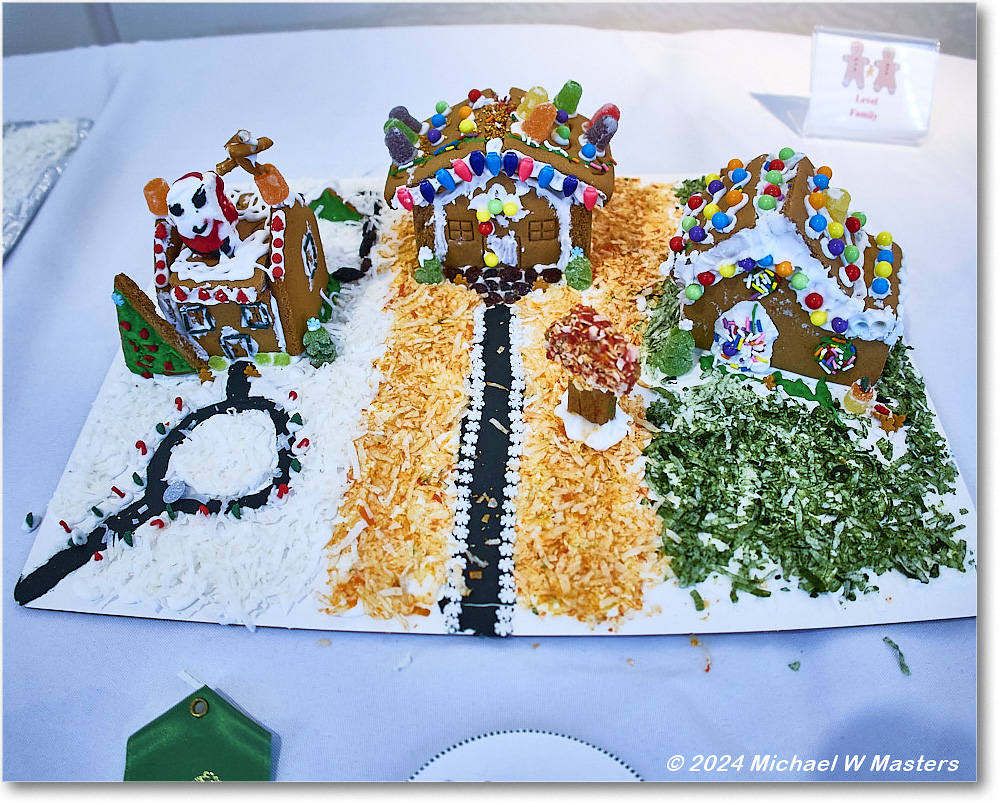 GingerbreadHouses_FerryFarm_2024Dec_G7X00117