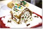 GingerbreadHouse_FerryFarm_2023Dec_R5B14074