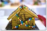 GingerbreadHouse_FerryFarm_2023Dec_R5B14137