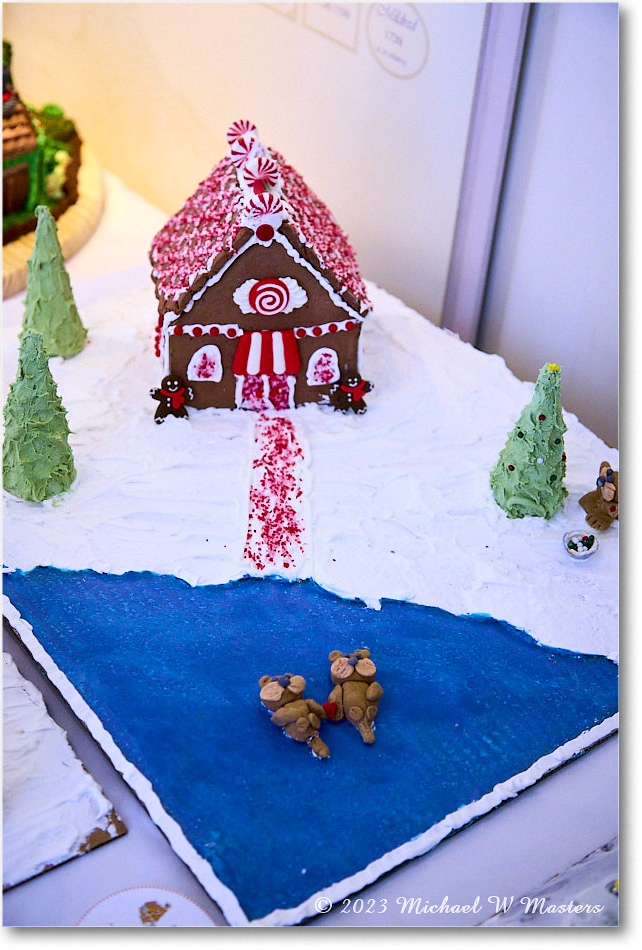 GingerbreadHouse_FerryFarm_2023Dec_R5B14124 copy