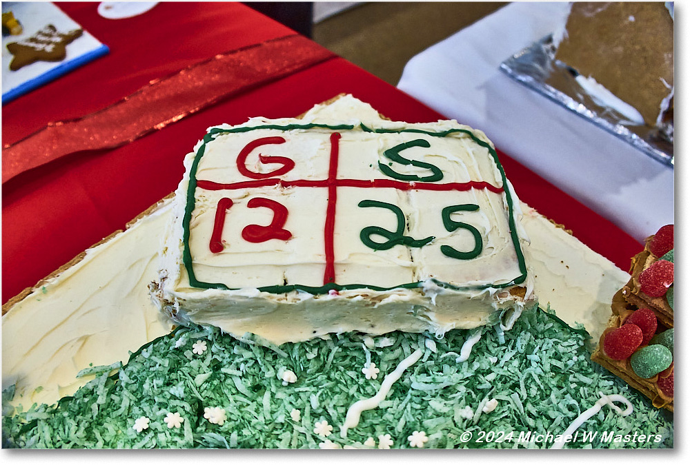 GingerbreadHouses_FerryFarm_2024Dec_G7X00077