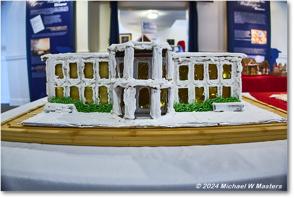 GingerbreadHouses_FerryFarm_2024Dec_G7X00087