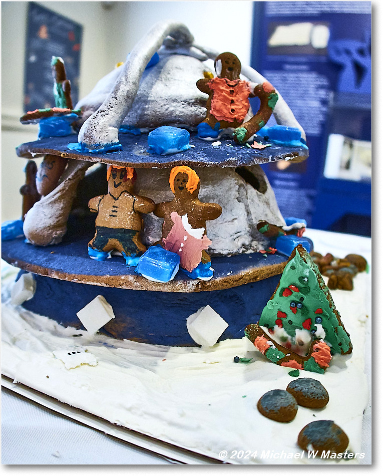 GingerbreadHouses_FerryFarm_2024Dec_G7X00097