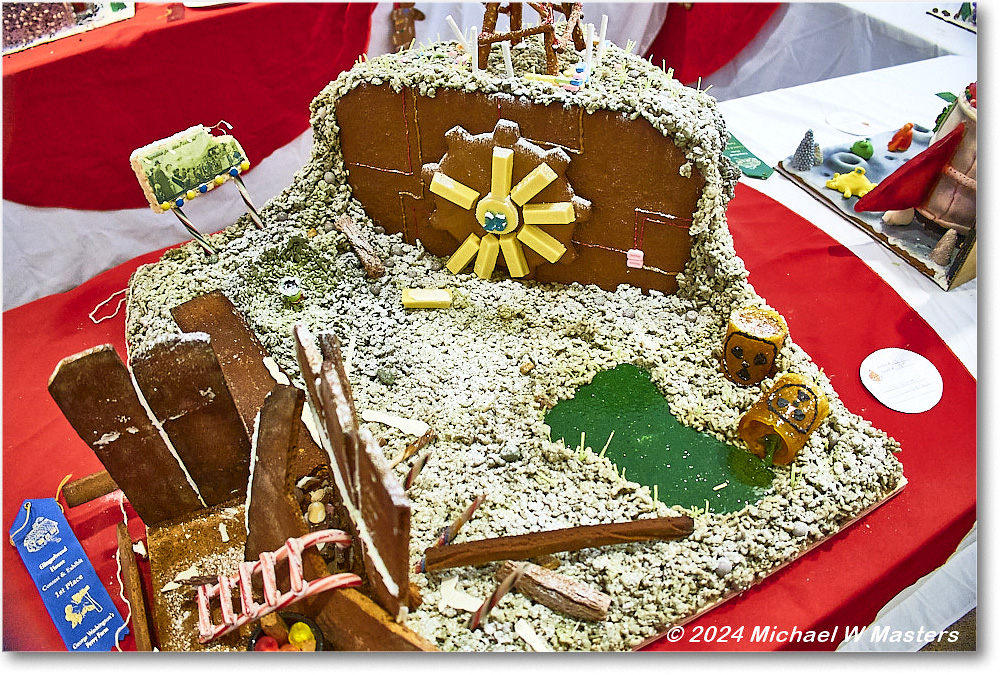 GingerbreadHouses_FerryFarm_2024Dec_G7X00108