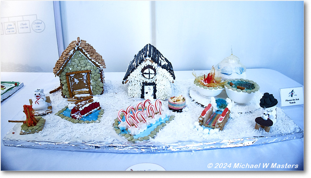 GingerbreadHouses_FerryFarm_2024Dec_G7X00113