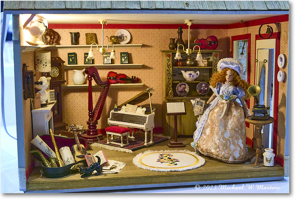 DollHouse_Kenmore_2023Dec_R5B14673 copy