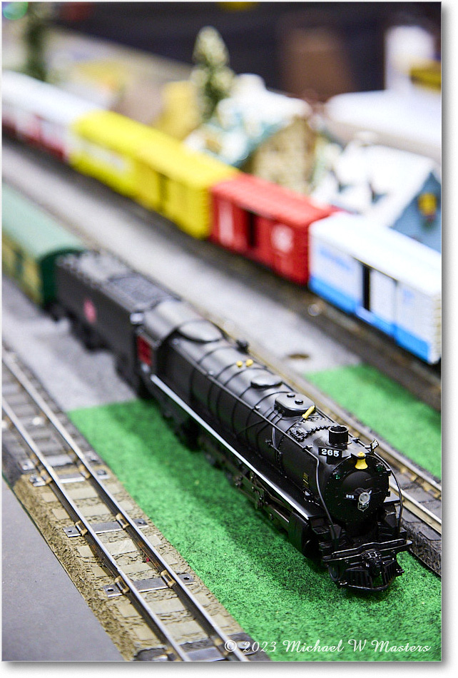 ModelTrainShow_EaglesLodge_2023Dec_R5B13779 copy