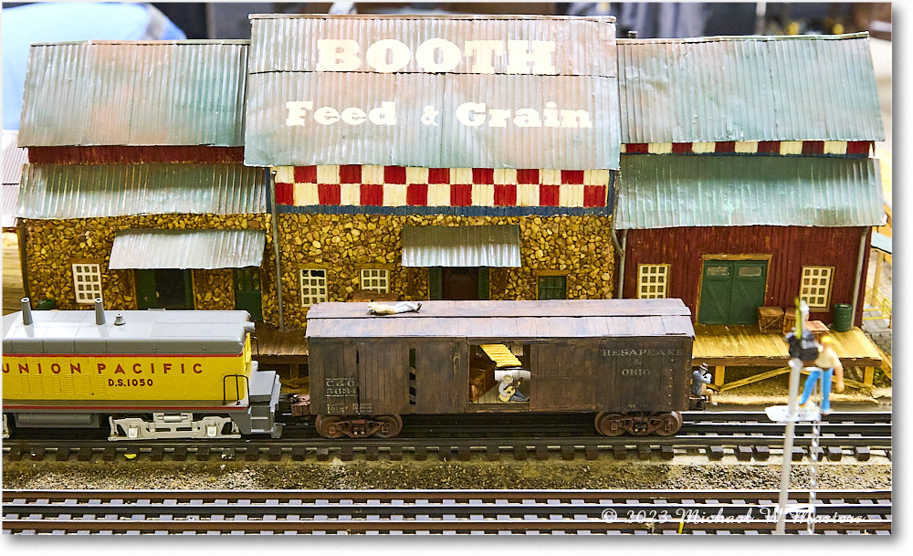 ModelTrainShow_EaglesLodge_2023Dec_R5B14013 copy