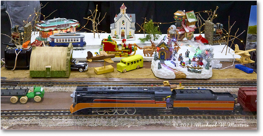 ModelTrainShow_EaglesLodge_2023Dec_R5B13689 copy