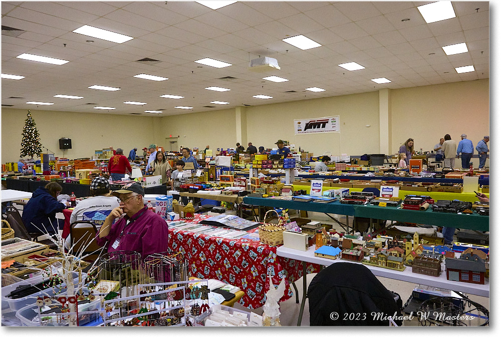 ModelTrainShow_EaglesLodge_2023Dec_R5B13737 copy