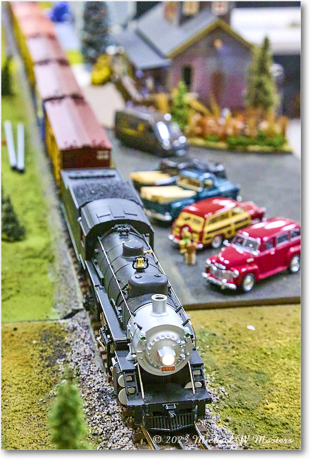 ModelTrainShow_EaglesLodge_2023Dec_R5B14005 copy