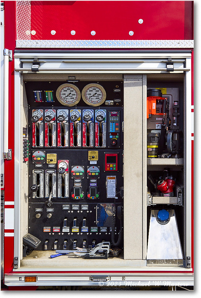 FireTruck_ShannonAir_2023Oct_R5B13538 copy