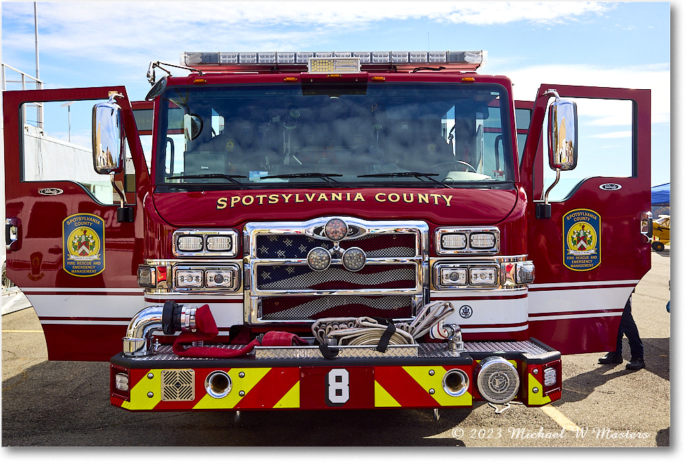 FireTruck_ShannonAir_2023Oct_R5B13539 copy