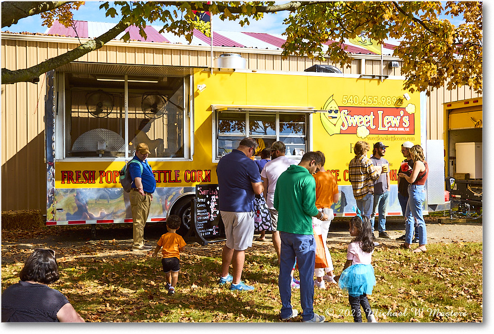 FoodTruck_ShannonAir_2023Oct_R5B13565 copy