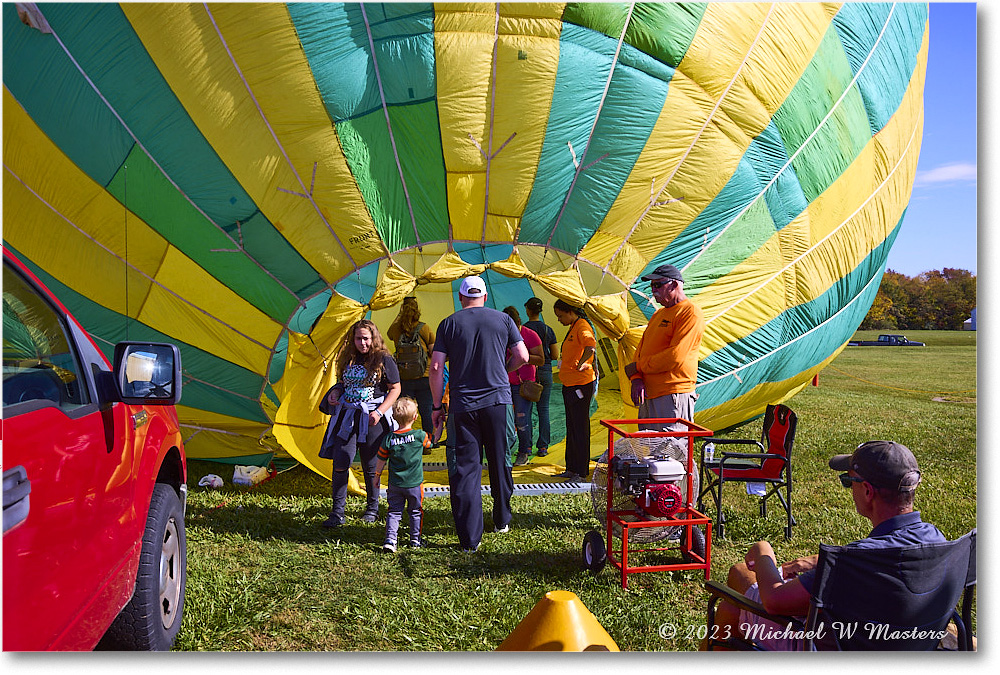 HotAirBalloon_ShannonAir_2023Oct_R5B13479 copy