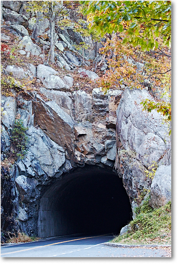 Tunnel_SkylineDrive_2015Oct_D5A1646 copy