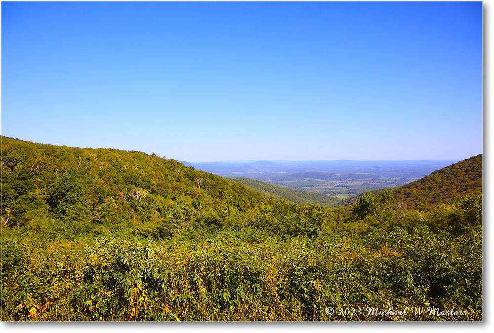 JenkinsGapOverlook_SkylineDrive_2023Oct_R5B13218 copy