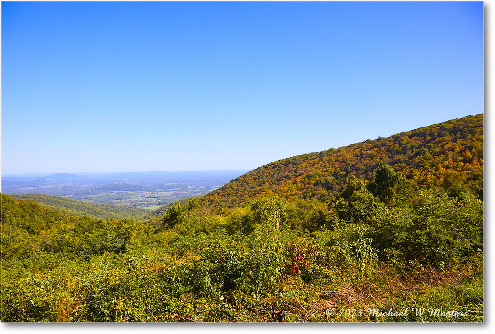 JenkinsGapOverlook_SkylineDrive_2023Oct_R5B13219 copy