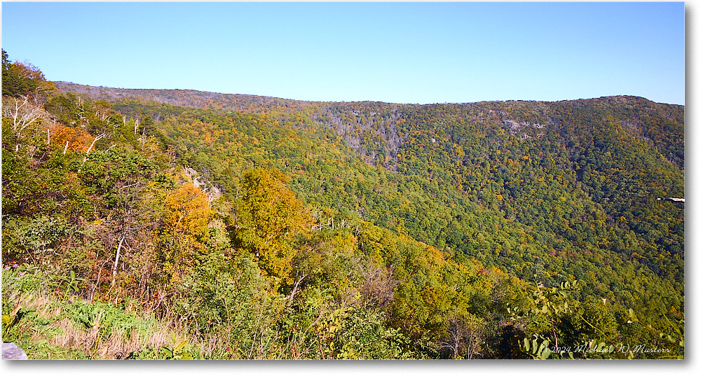 BaconHollowOverlook_SkylineDrive_2024Oct_R5A24712