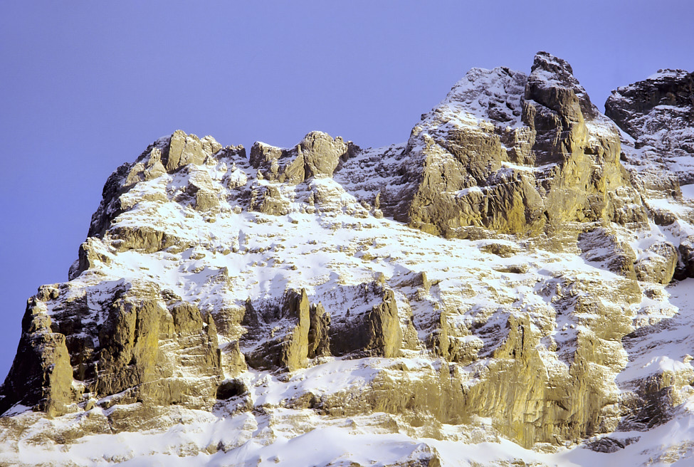 Eiger-Switzerland-1997Apr-vel2_1