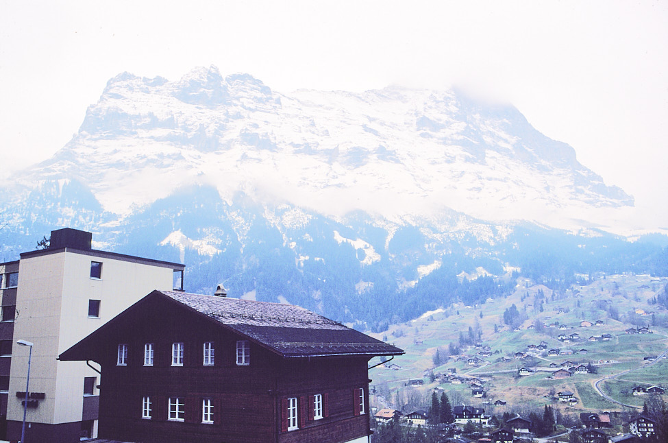 GrindelwaldEiger-Switzerland-1997Apr-vel11