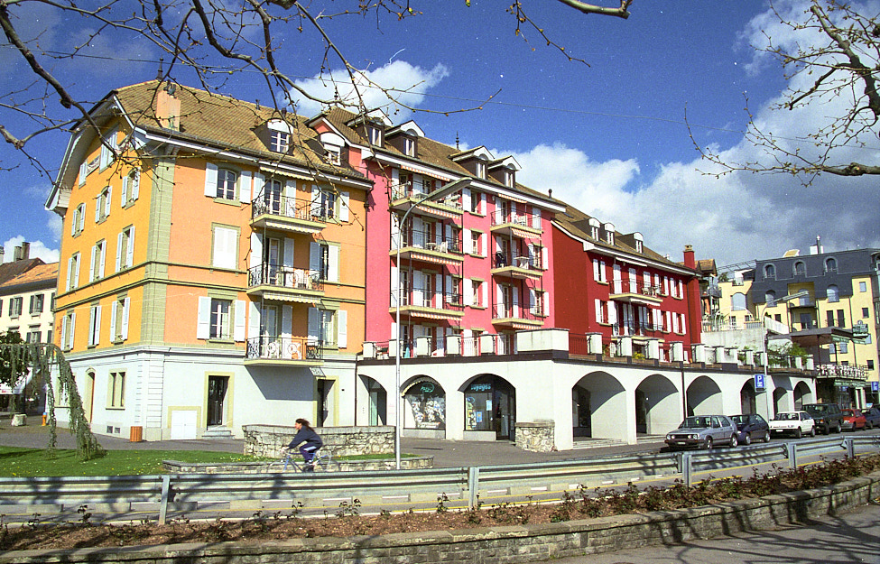 VeveySwitzerland-1997Apr-kn09