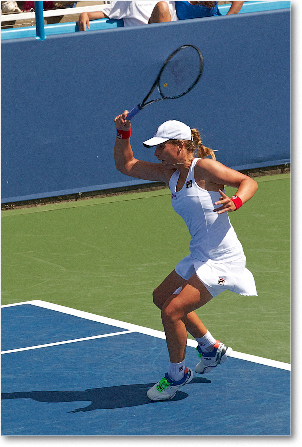 Erakovic (l Kvitova R32) Cincy2013_D4C5023 copy