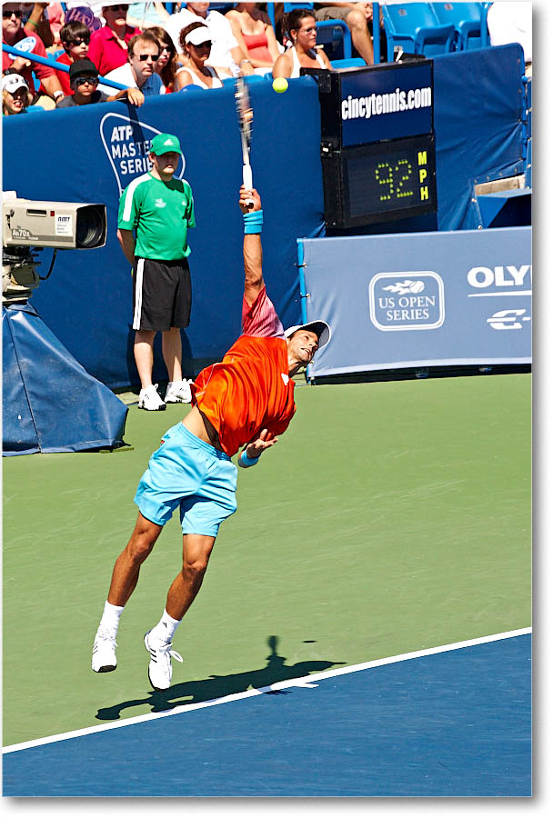 Djokovic_(lMurrayFinal)_Cincy2008_1D3A5083 copy