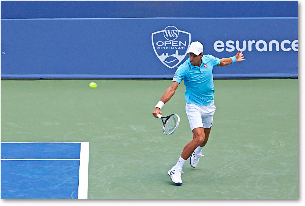 Djokovic_(l_Robredo_R16)_Cincy2014_2DXA4515 copy