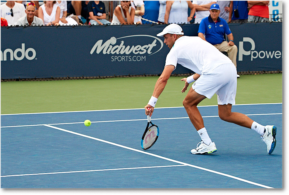 Muller_(l_Ramos-Vinolas_R32)_Cincy2017_4DXB2842 copy